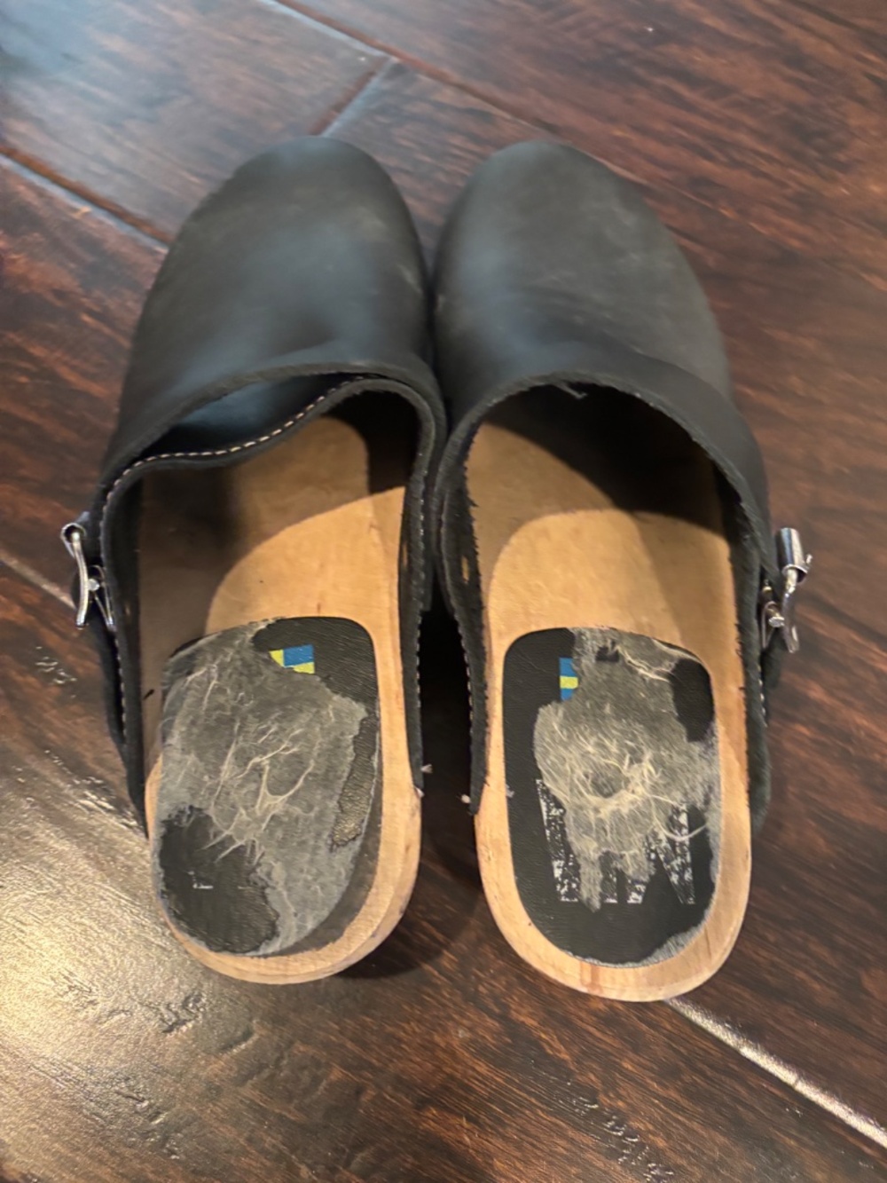 Clogs - Picture 3 of 3